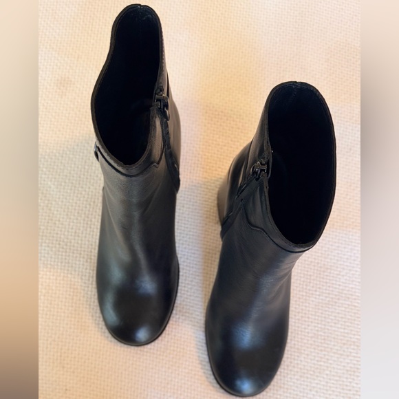 SEE BY CHLOE Chany Gold Buckle Black Leather Heeled Ankle Boots Booties Shoes - Picture 10 of 16